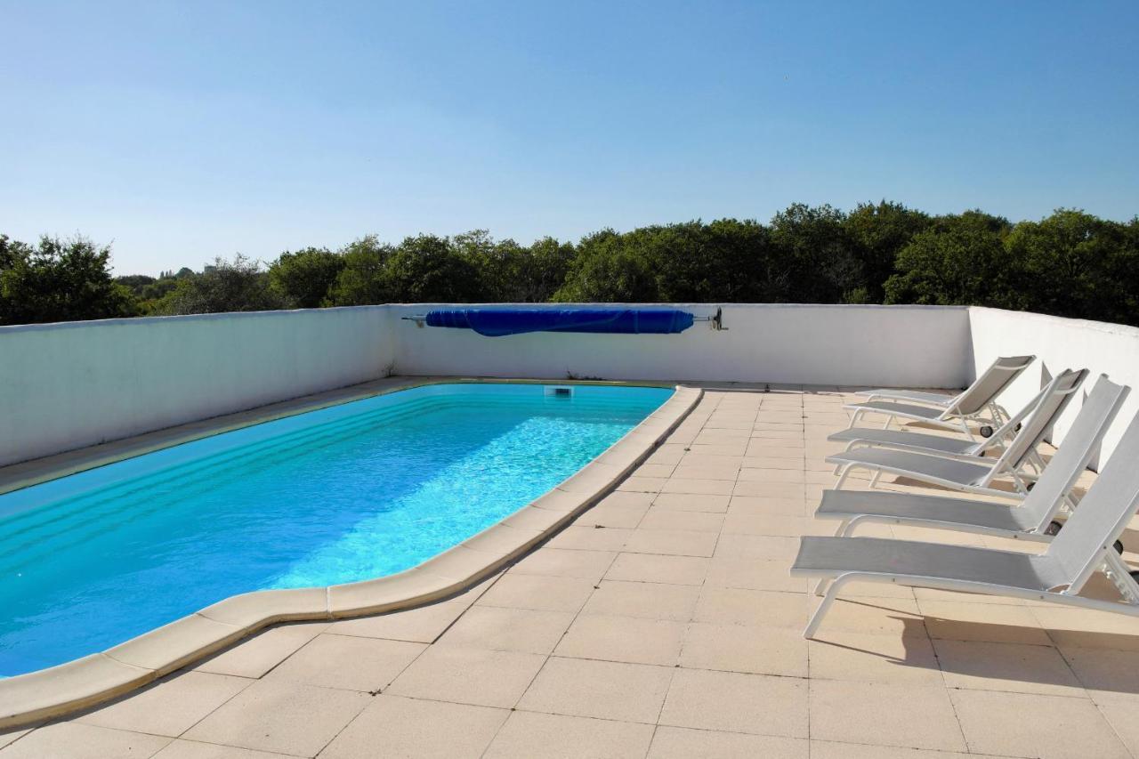 Maison Pour 4 A La Campagne Avec Piscine Commequiers Eksteriør billede